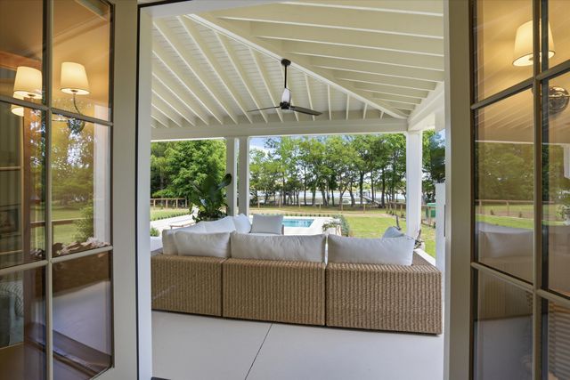 2831 Anchor Watch Drive, Wadmalaw Island, SC 29487