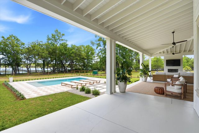 2831 Anchor Watch Drive, Wadmalaw Island, SC 29487