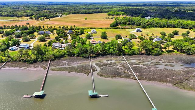 2831 Anchor Watch Drive, Wadmalaw Island, SC 29487