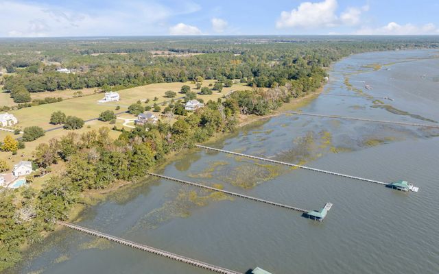 2831 Anchor Watch Drive, Wadmalaw Island, SC 29487