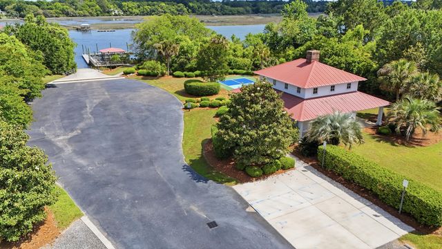 2831 Anchor Watch Drive, Wadmalaw Island, SC 29487