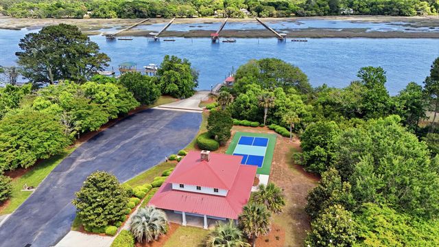 2831 Anchor Watch Drive, Wadmalaw Island, SC 29487