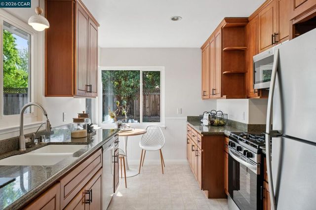 2137 Holbrook Drive, Concord, CA 94519