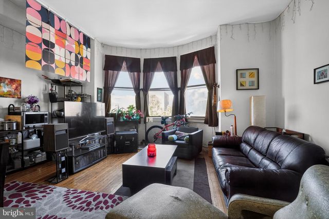 440 E GIRARD AVE, Philadelphia, PA 19125