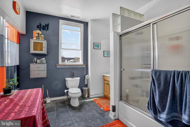 440 E GIRARD AVE, Philadelphia, PA 19125