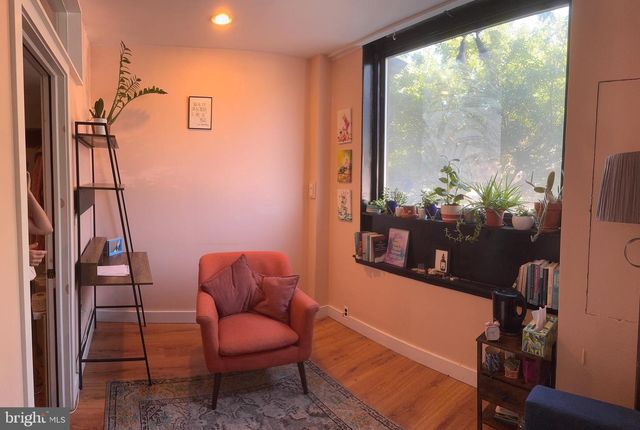 440 E GIRARD AVE, Philadelphia, PA 19125
