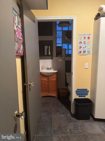 440 E GIRARD AVE, Philadelphia, PA 19125