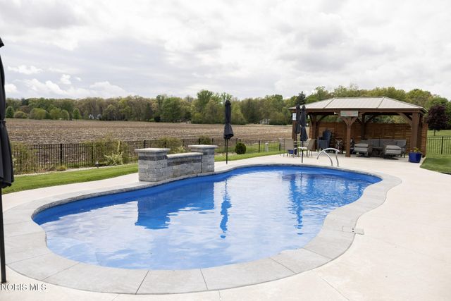 11649 Savanna Lake Boulevard, Whitehouse, OH 43571