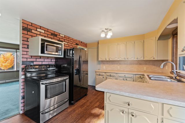 237 South Street, South Hero, VT 05486