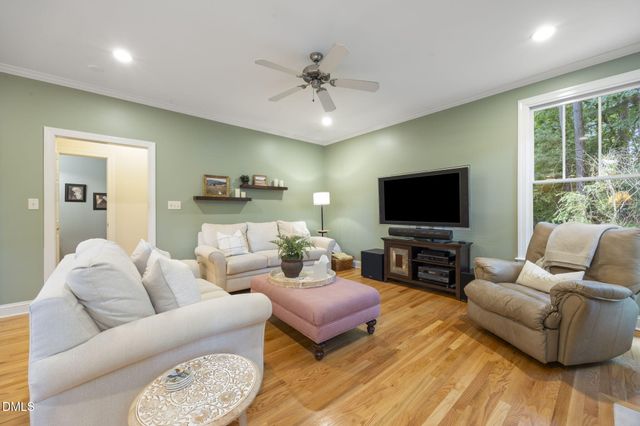 109 Menteith Court, Apex, NC 27502