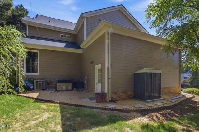 109 Menteith Court, Apex, NC 27502
