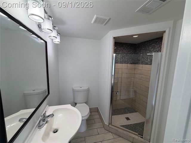 3545 Union Lake Road, Commerce Twp, MI 48382