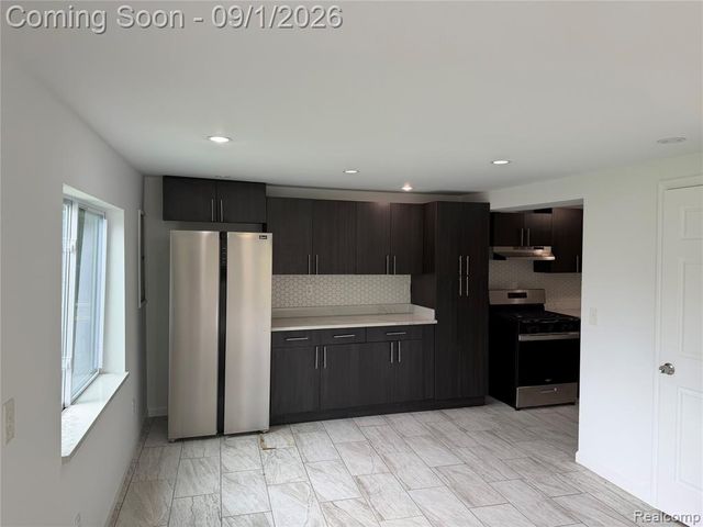 3545 Union Lake Road, Commerce Twp, MI 48382