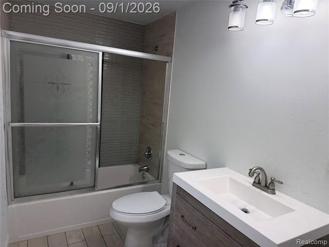 3545 Union Lake Road, Commerce Twp, MI 48382
