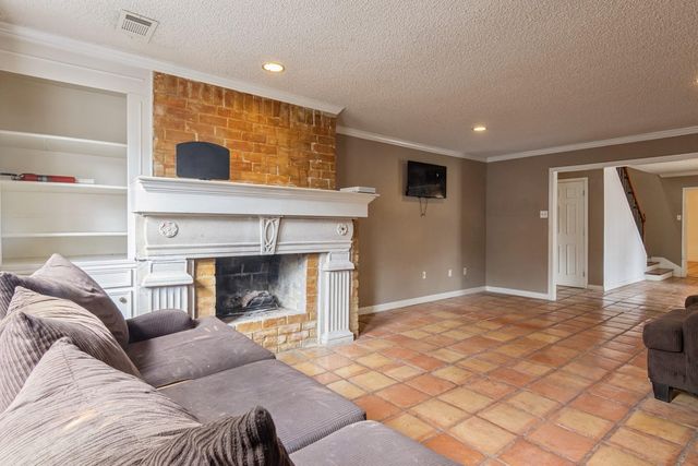 10815 Cypresswood Drive, Houston, TX 77070