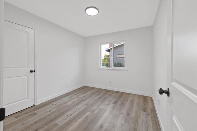 8728 E Khan Street, Selma, CA 93662