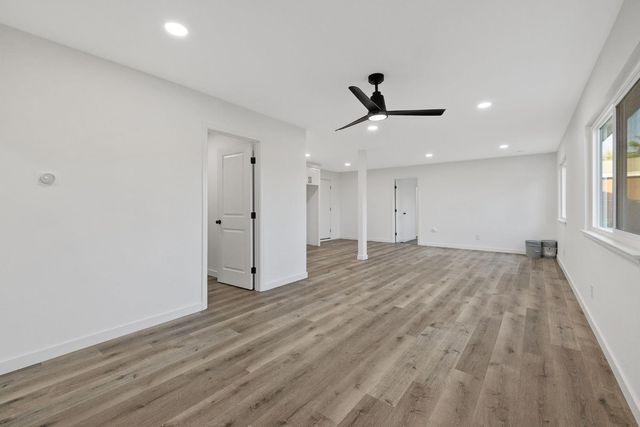 8728 E Khan Street, Selma, CA 93662