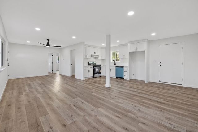 8728 E Khan Street, Selma, CA 93662