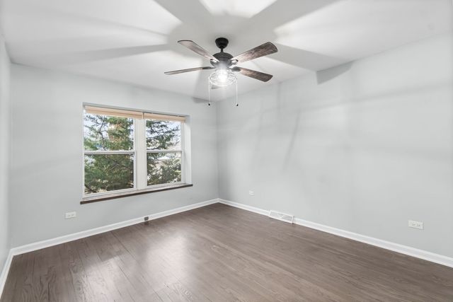 18W089 Claremont Drive, Darien, IL 60561