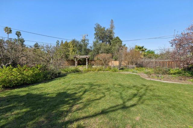 13577 Myren Drive, Saratoga, CA 95070