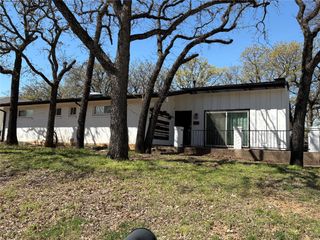 1121 Wade Drive, Bedford, TX 76022
