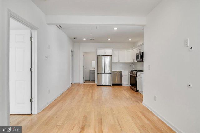 23 CARLTON ST, Edison, NJ 08837