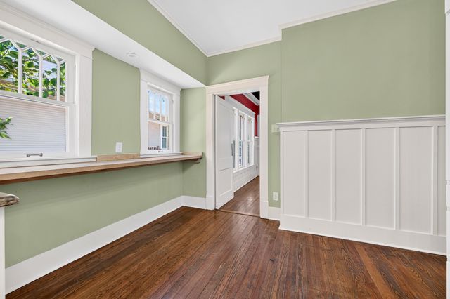 2704 College Avenue, Fort Worth, TX 76110