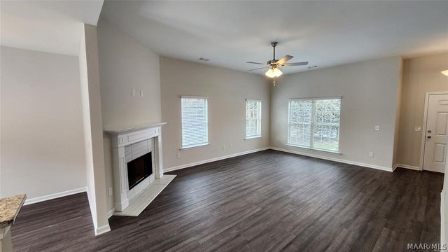 246 Brownstone Loop, Elmore, AL 36025