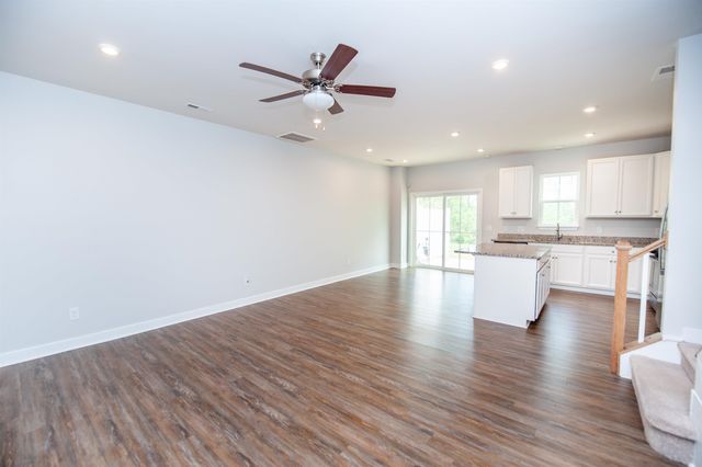 521 Preakness Run, Spartanburg, SC 29301