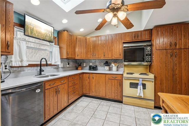 773 East Rock Road, Allentown City, PA 18103