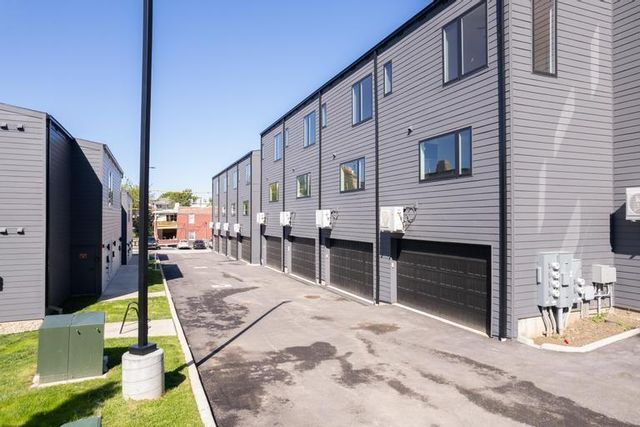 1023 Pacific Street, Kansas City, MO 64106