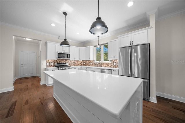 10005 NW 28TH PLACE, Ocala, FL 34482