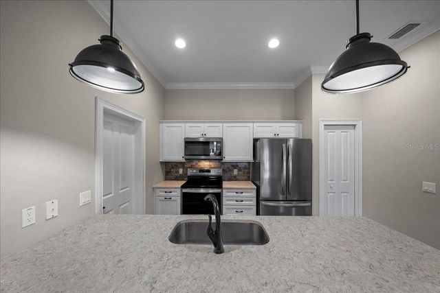 10005 NW 28TH PLACE, Ocala, FL 34482