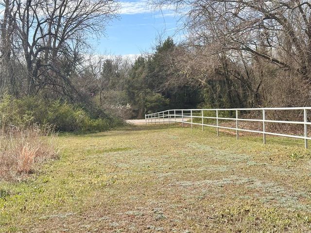 39408 Hazel Dell Road, Shawnee, OK 74804