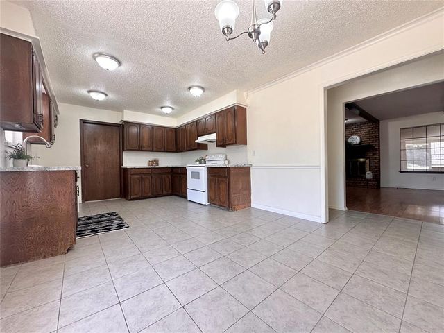 39408 Hazel Dell Road, Shawnee, OK 74804