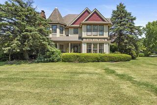 263 E Paul Revere Drive, Chesterton, IN 46304