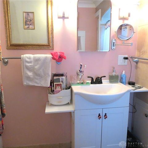 120 Bon Air, Sidney, OH 45365