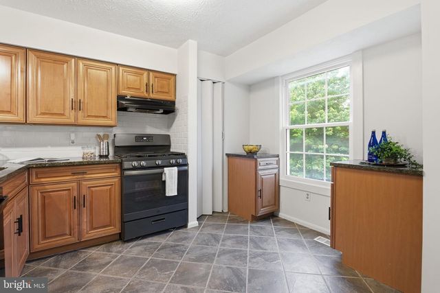 19517 WHITE SADDLE DR, Germantown, MD 20874