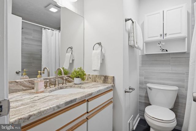 19517 WHITE SADDLE DR, Germantown, MD 20874