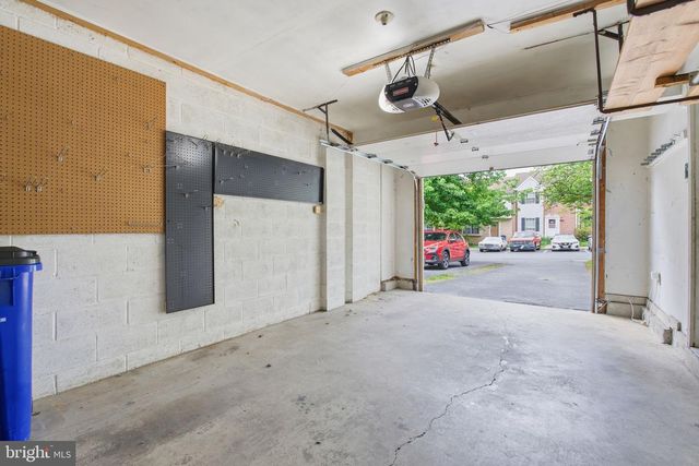 19517 WHITE SADDLE DR, Germantown, MD 20874