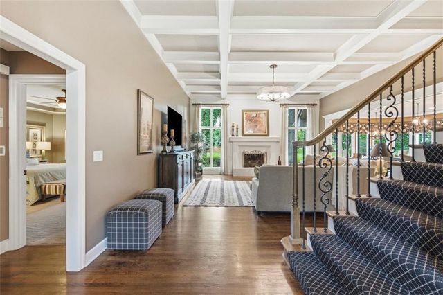 3604 W 129th Street, Leawood, KS 66209