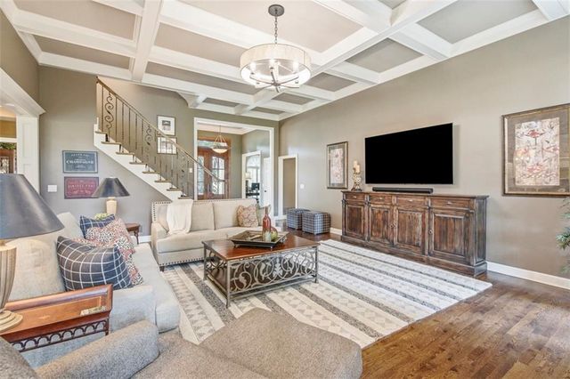 3604 W 129th Street, Leawood, KS 66209