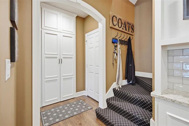 3604 W 129th Street, Leawood, KS 66209