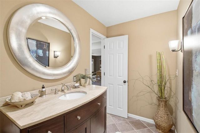 3604 W 129th Street, Leawood, KS 66209