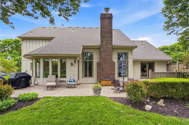 3604 W 129th Street, Leawood, KS 66209