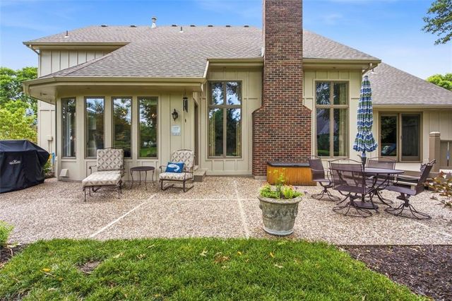 3604 W 129th Street, Leawood, KS 66209