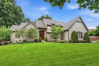 3604 W 129th Street, Leawood, KS 66209