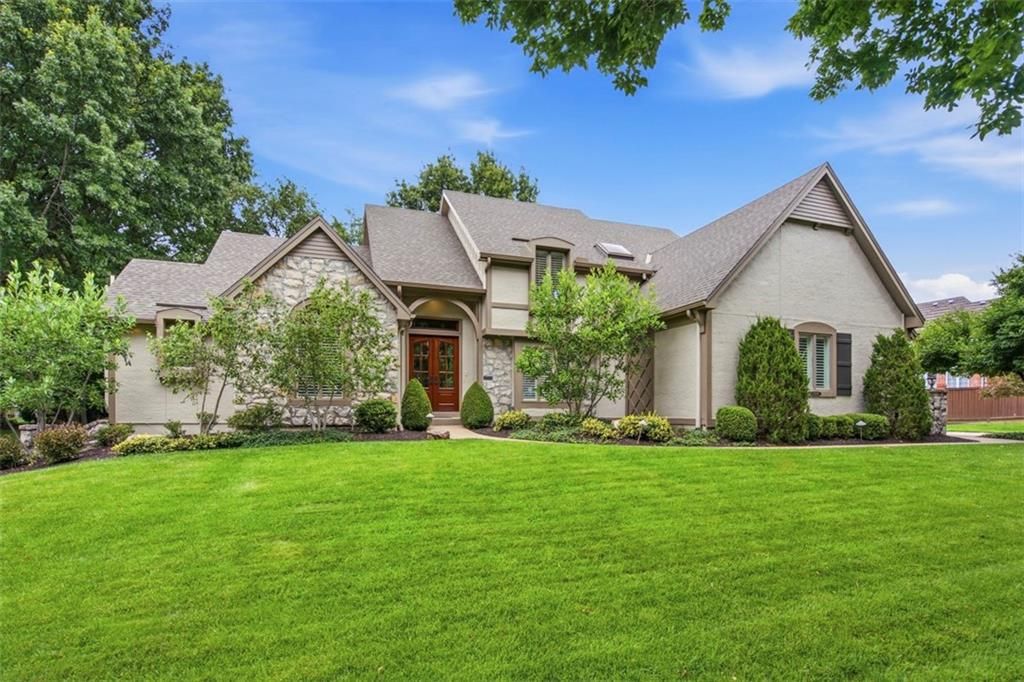 3604 W 129th Street, Leawood, KS 66209