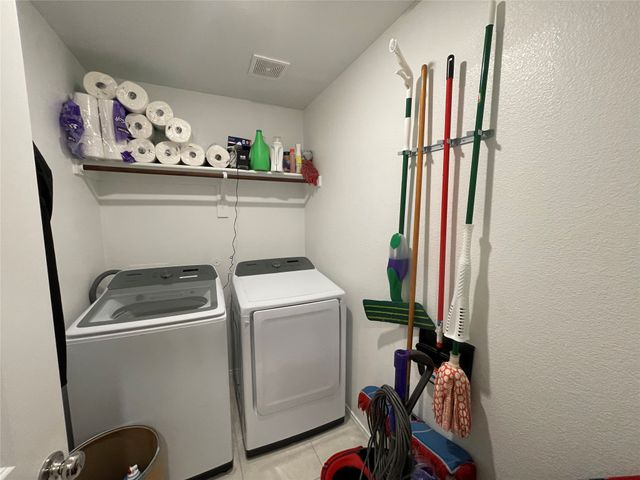 803 Odlozil Lane, Ennis, TX 75119