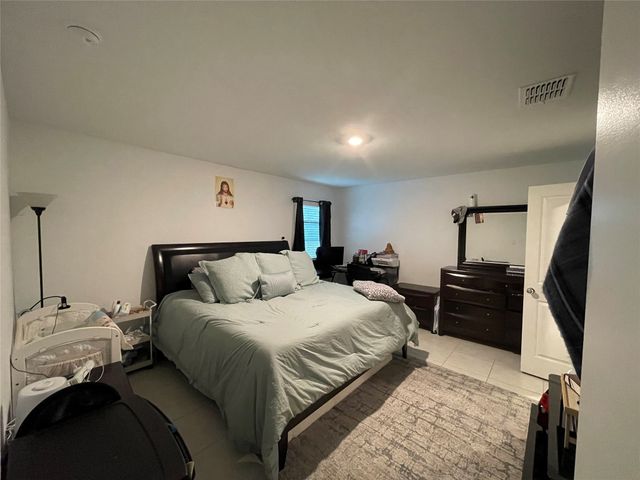803 Odlozil Lane, Ennis, TX 75119